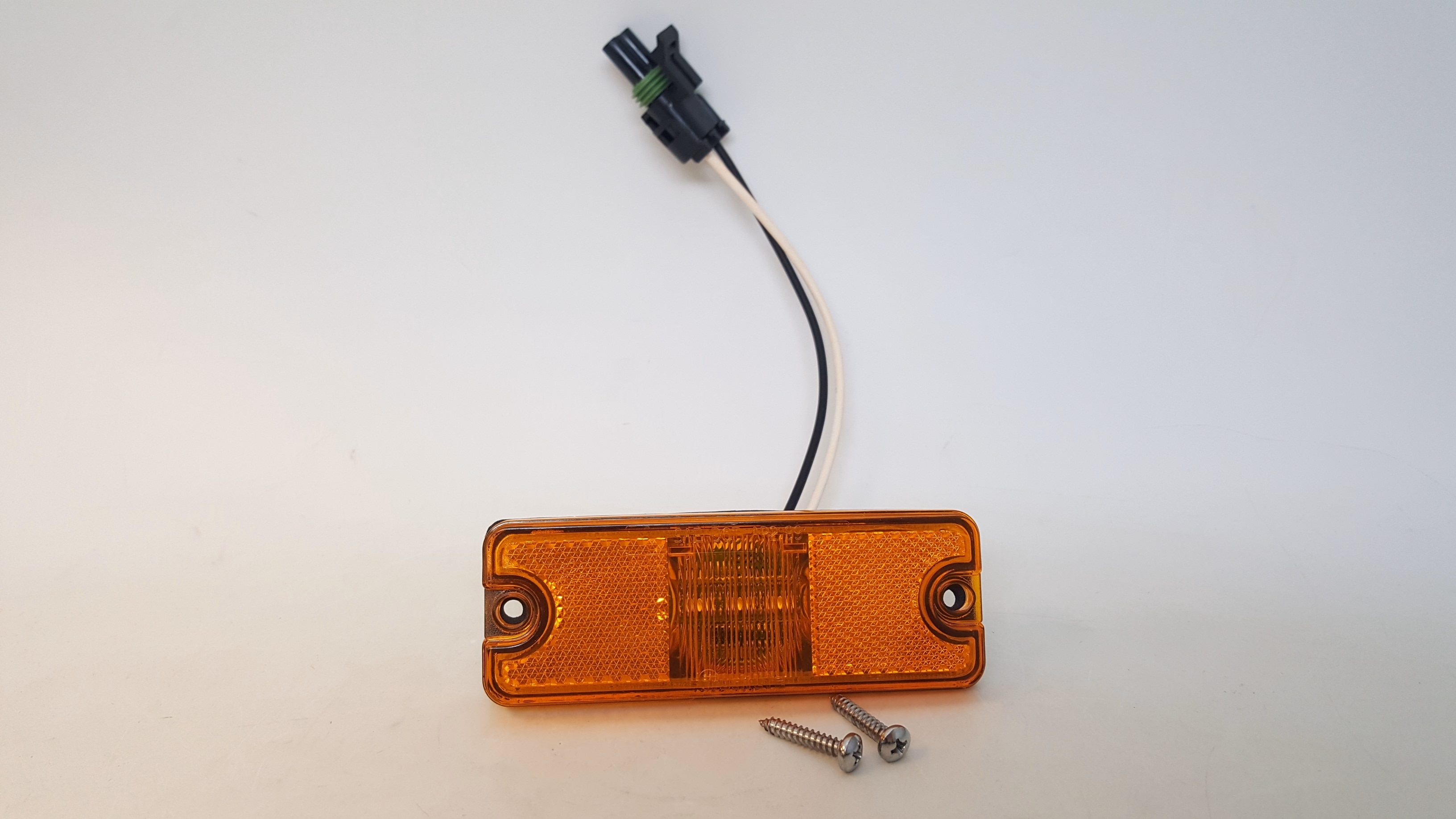 Truck-Lite 18081Y Model 18 Yellow LED Marker and Clearance Lamp
