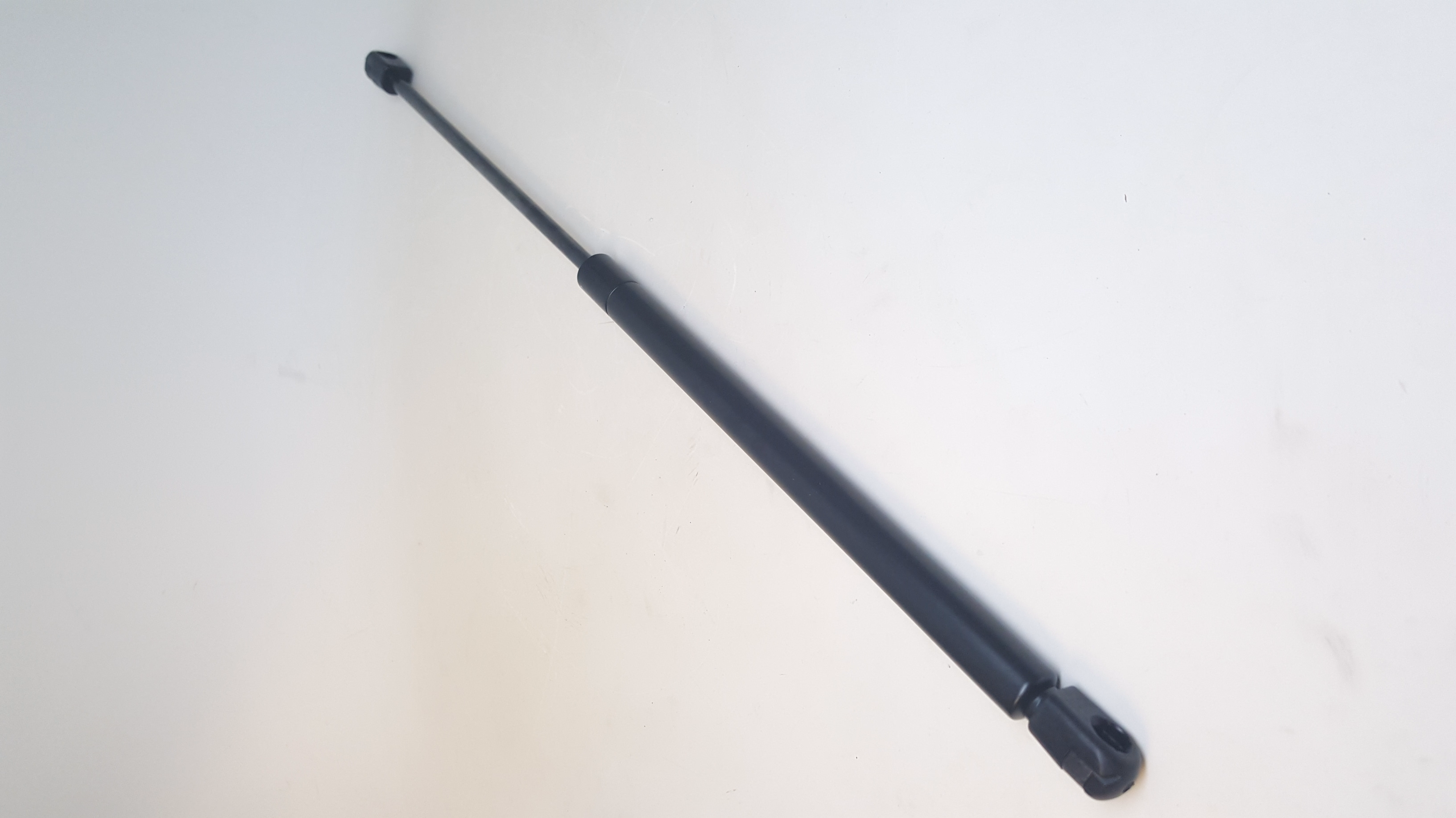 Volvo Truck 20462275 Lower Bunk Gas Spring