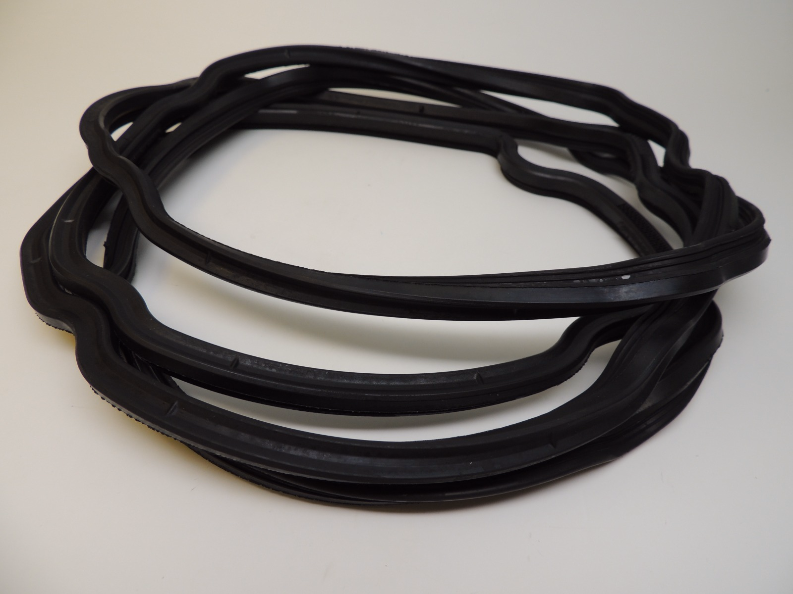 Mack Truck 20734156 Sealing Strip, Oil Pan