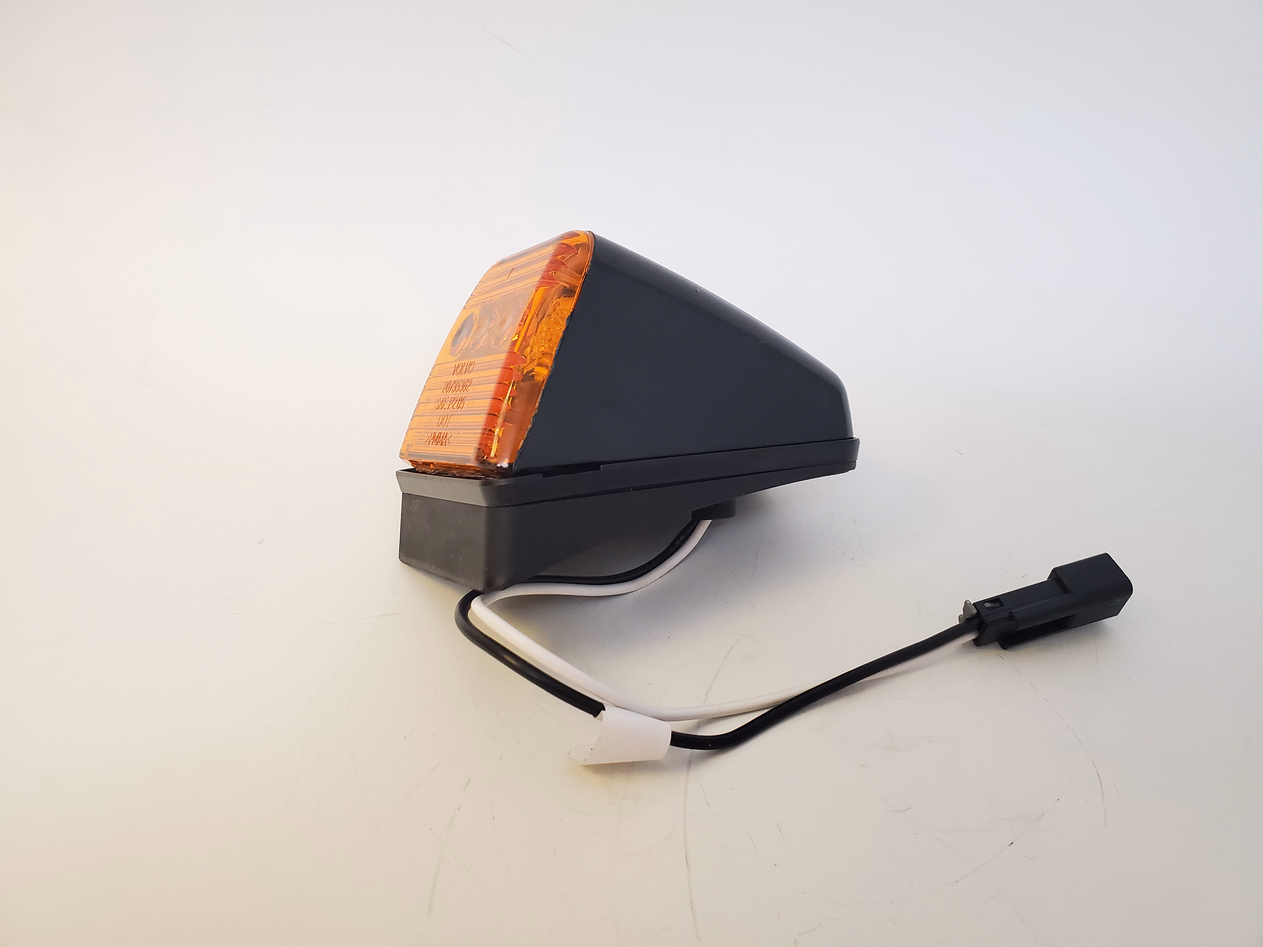 Volvo Truck 20735362 Roof Marker Lamp