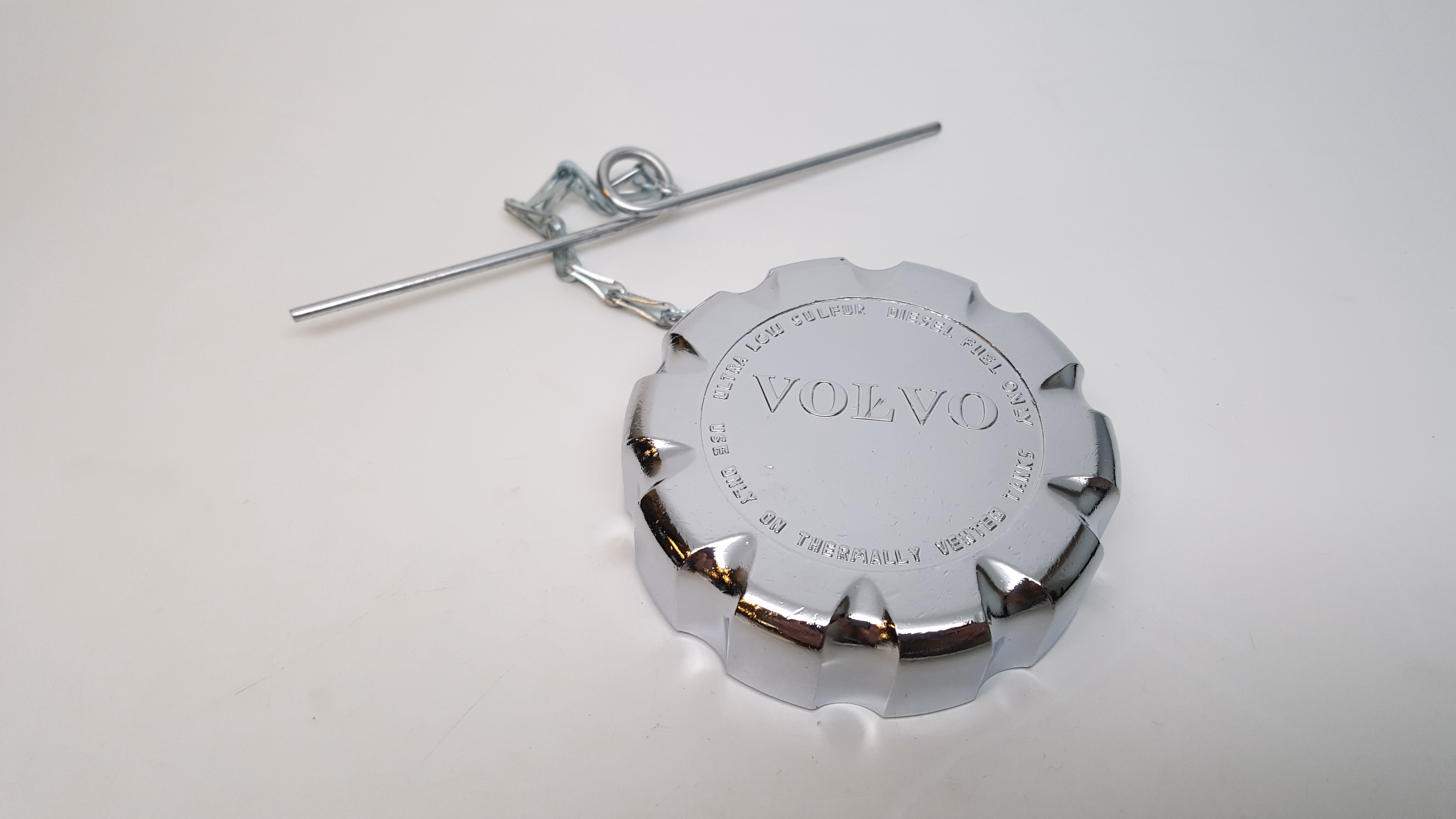Volvo Truck 20770677 Chrome Non-Locking Fuel Tank Cap