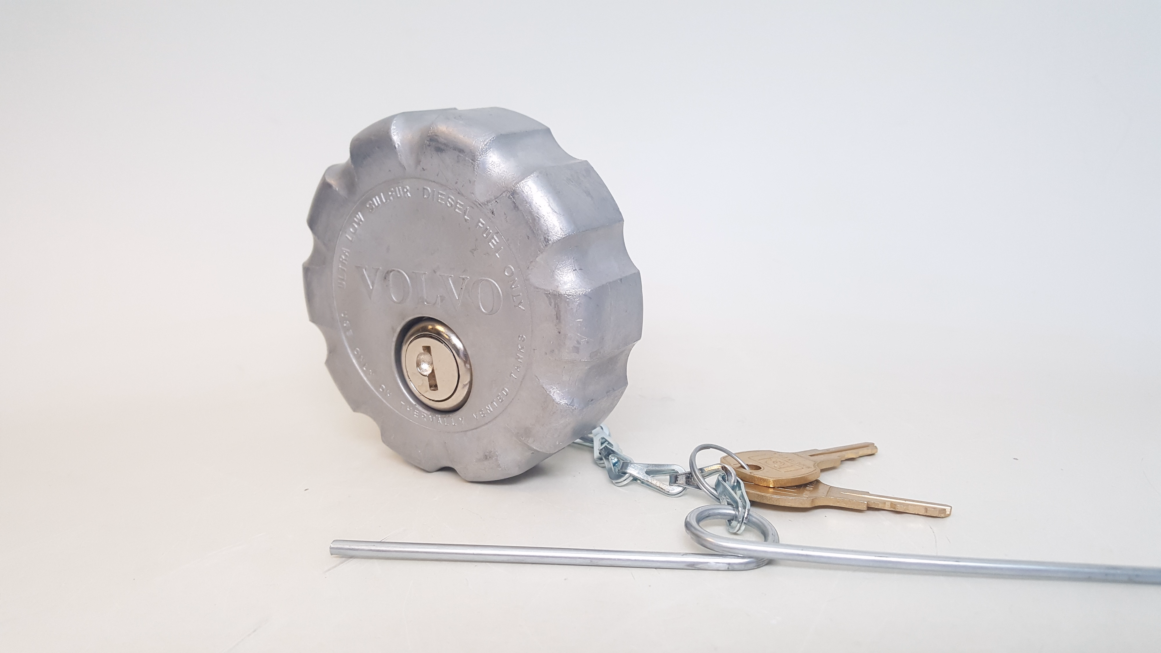 Volvo Truck 24487063 Fuel Cap, Locking