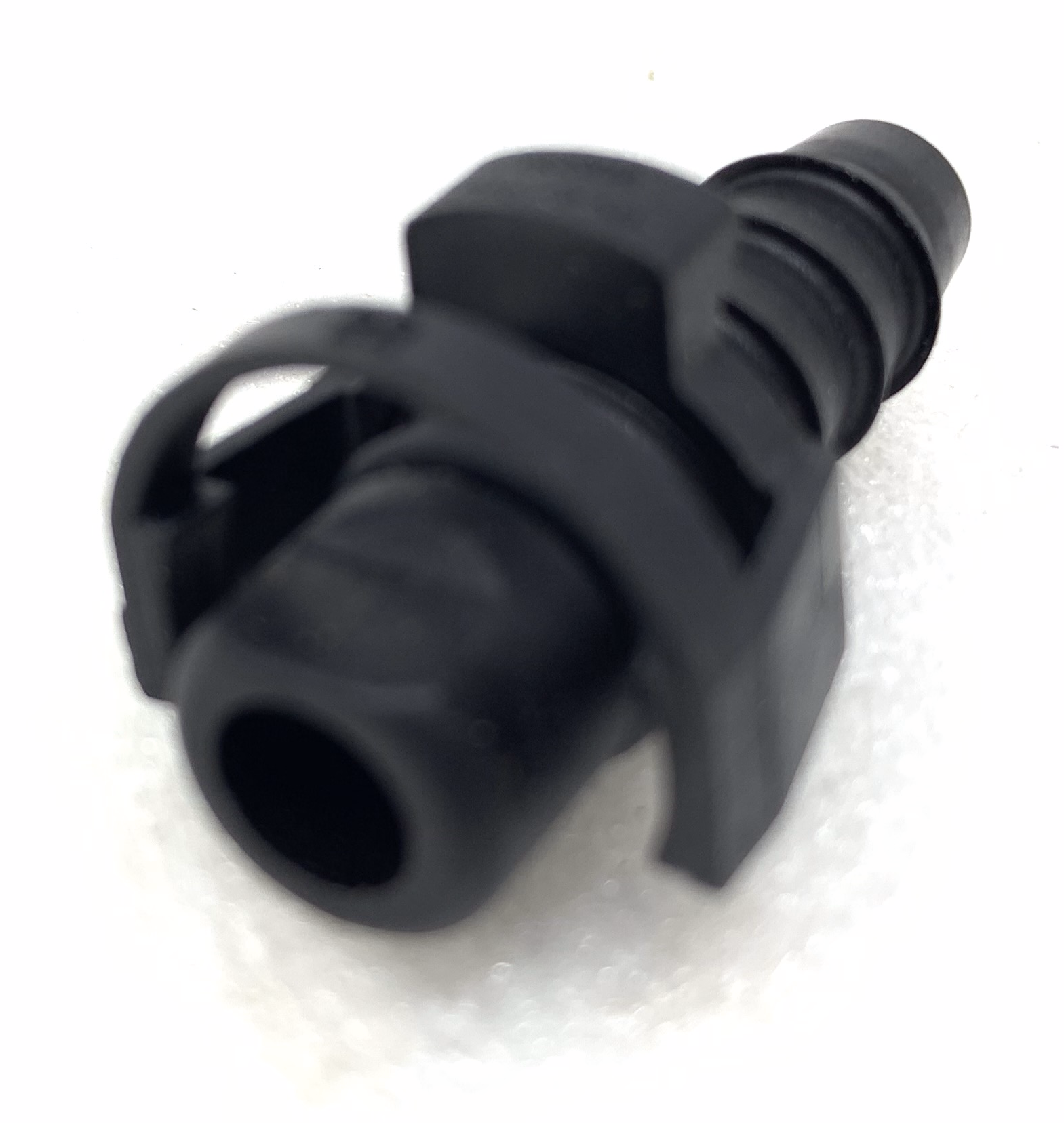 Volvo Truck 20850966 Fitting, Coolant Straight