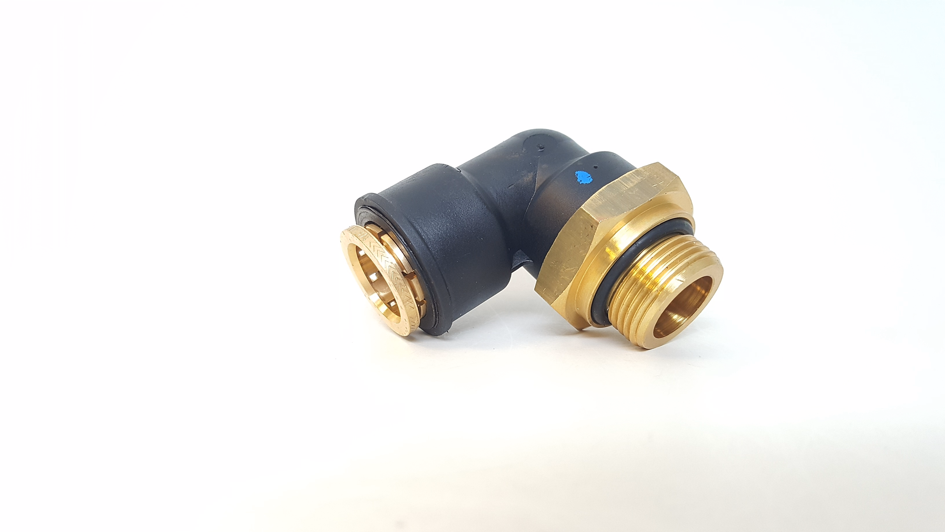 Volvo 20999385 Elbow Nipple