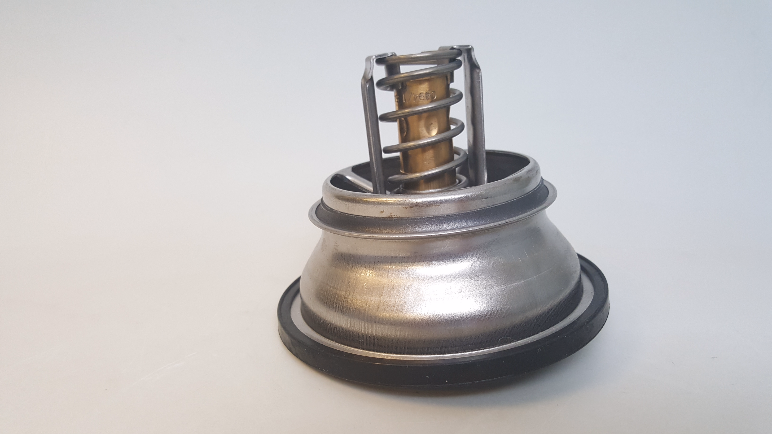 Volvo Truck 22820752 Thermostat