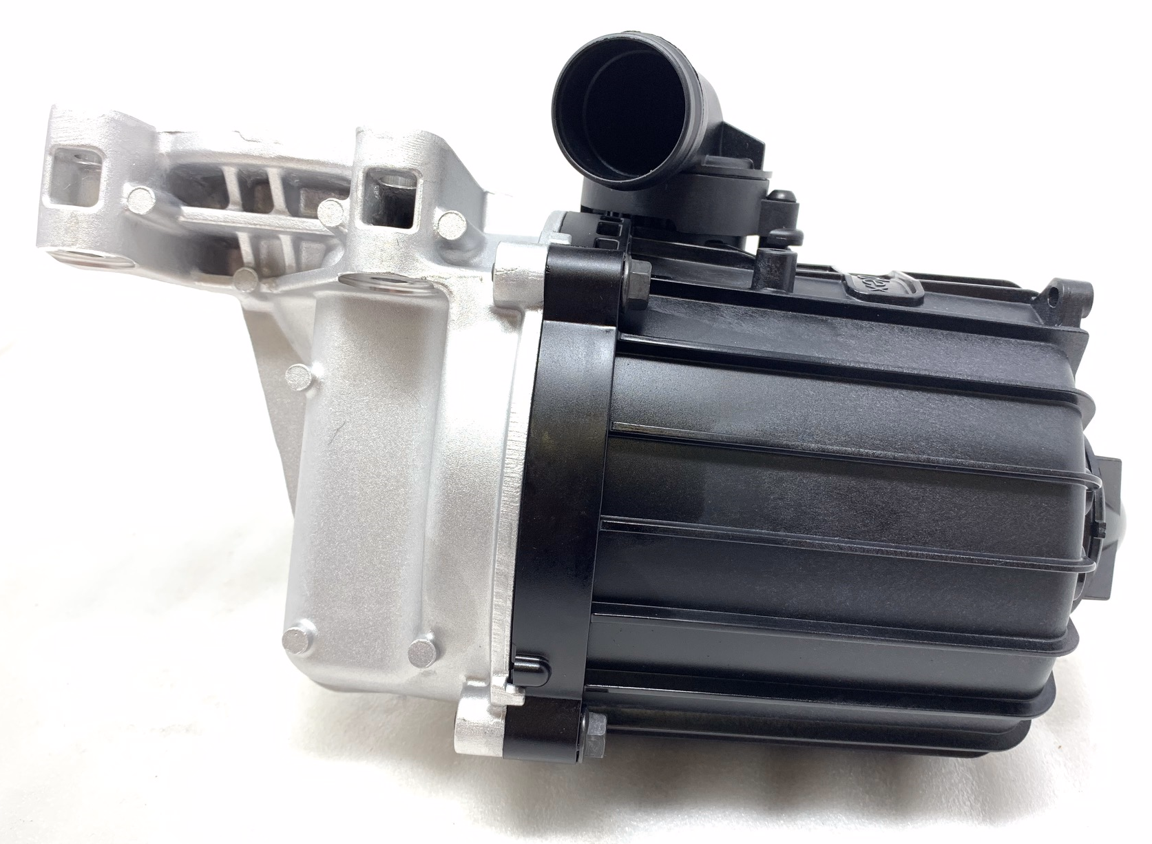 VolvoMack Truck 22999818 Separator