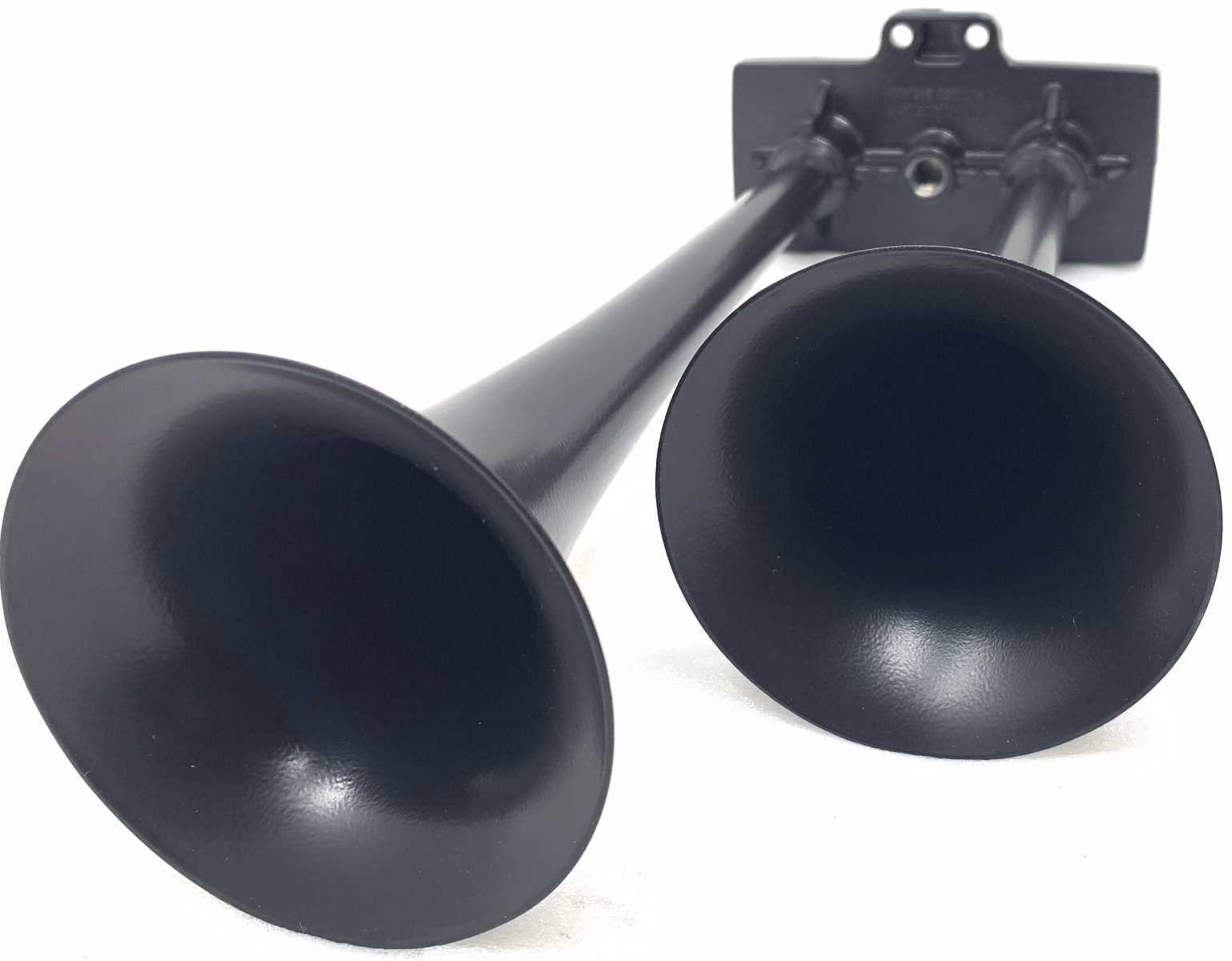 Volvo 21499418 Air Horn