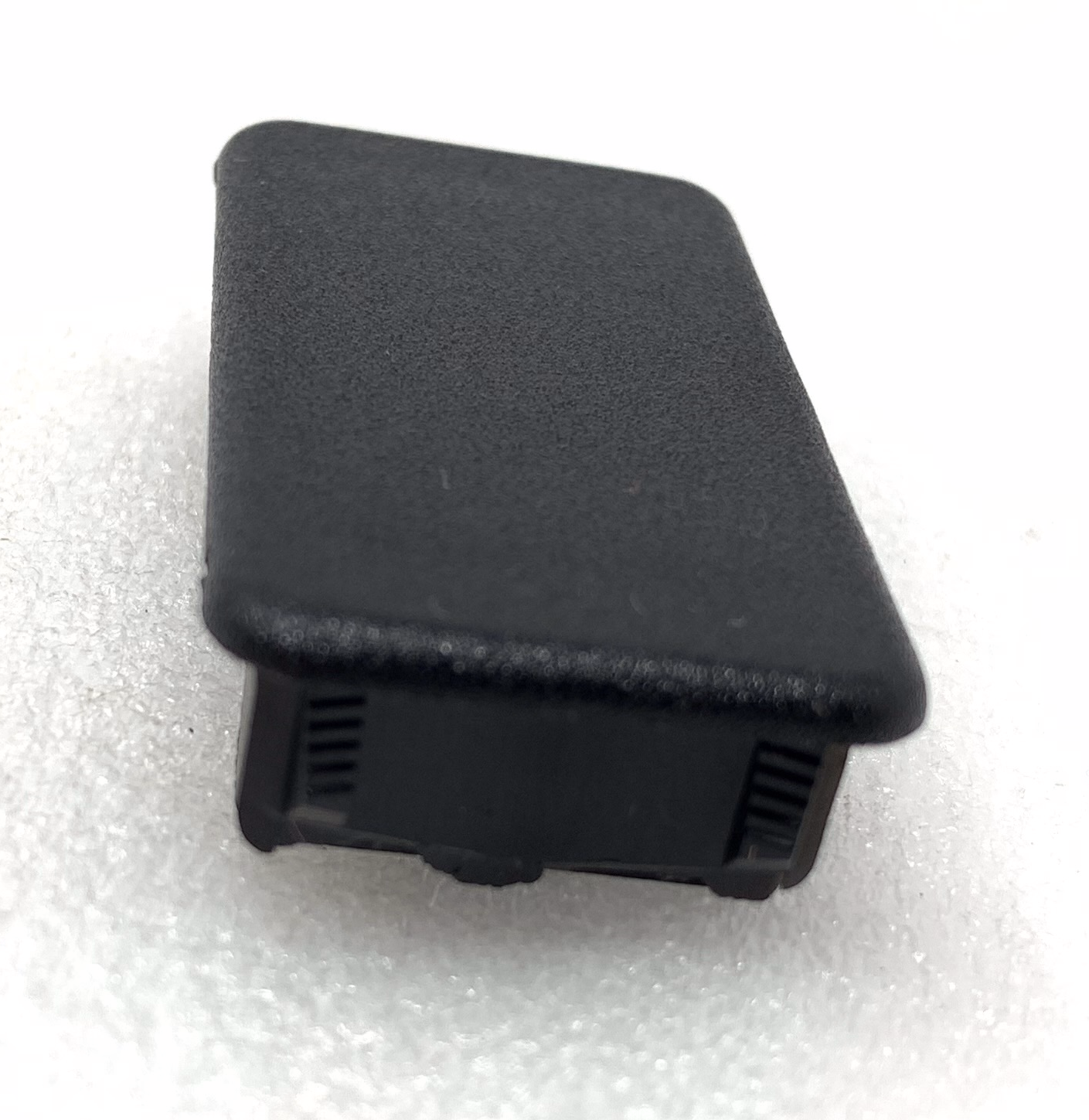 Mack Truck 24431421 Plug, Rocker Switch Cover