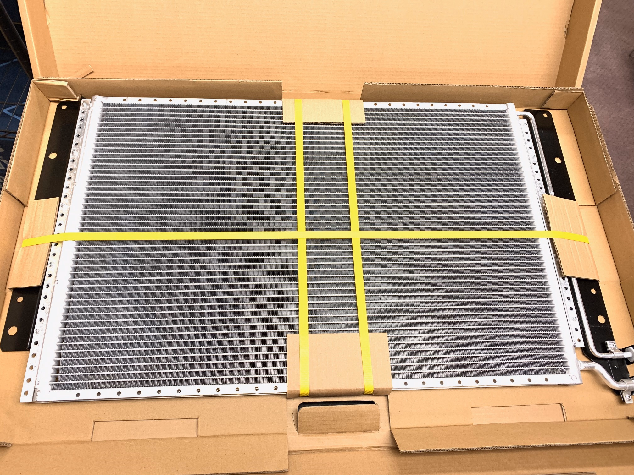Mack Truck 25173297 Condenser