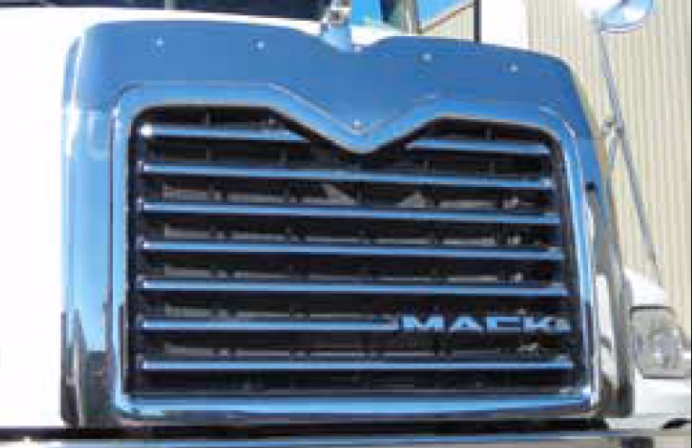 Mack Truck 2008+ CX Model Grille Surround and Bug Deflector 3281-MSS180