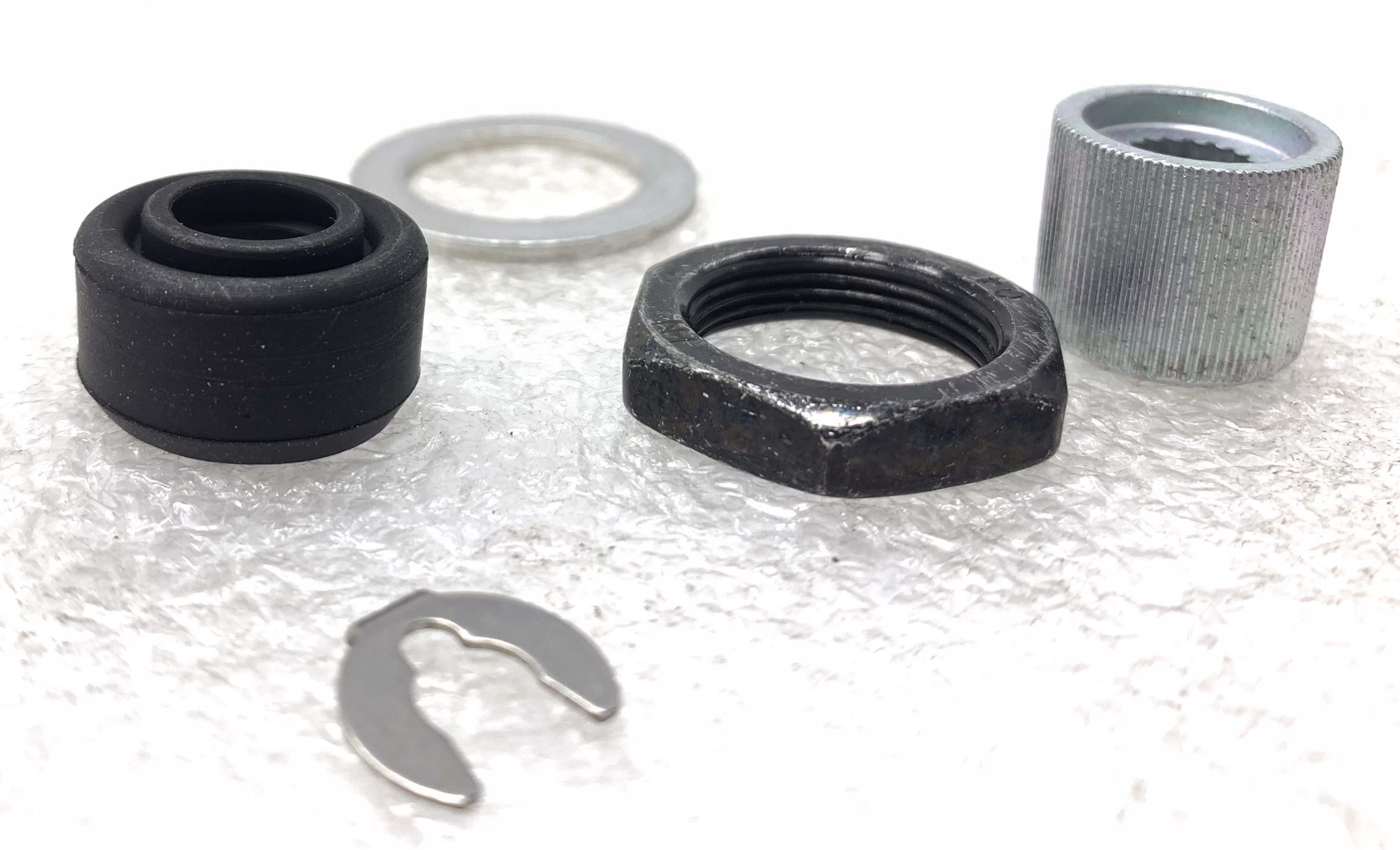 Mack Truck 7623-MACKTRK74 Serv Kit Pivot Hardware C