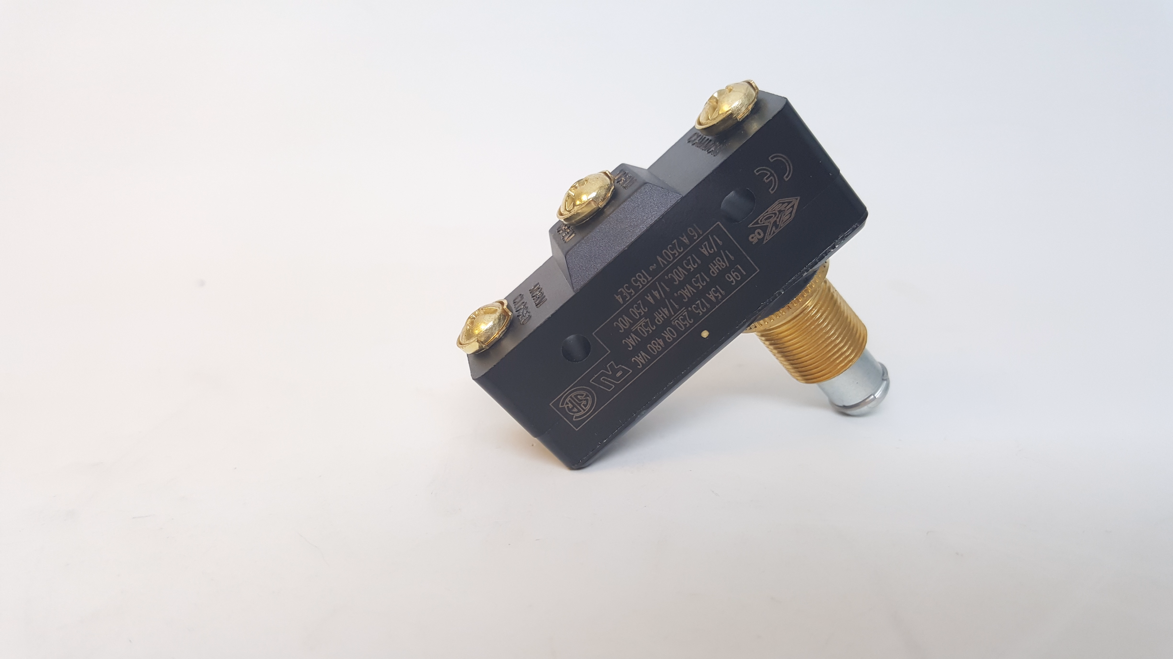 Volvo Truck 8025489 Clutch (Jake Brake) Switch