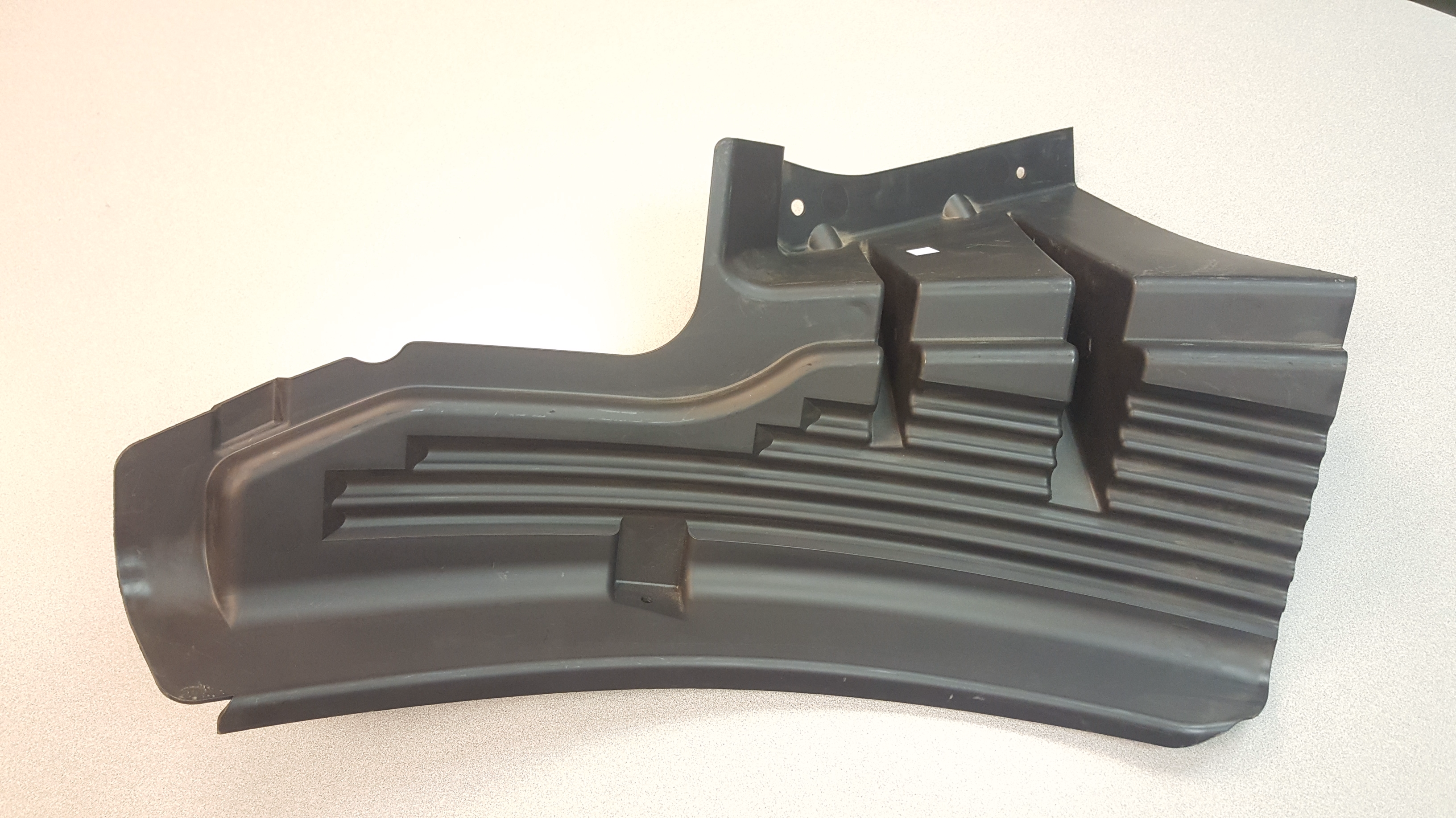 Volvo Truck 82148574 Hood Splash Shield LH
