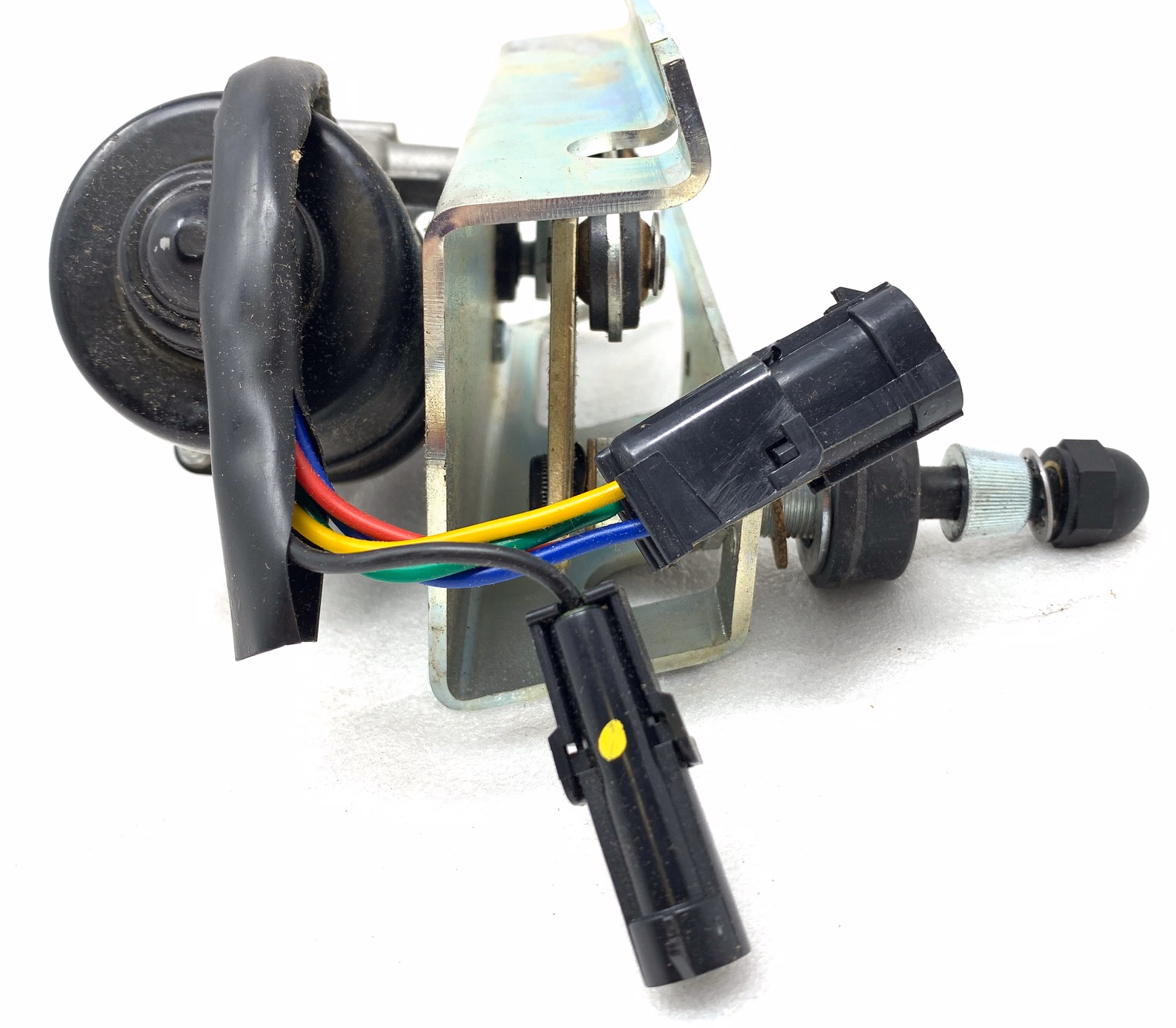 Mack Truck 82272475 Wiper Motor