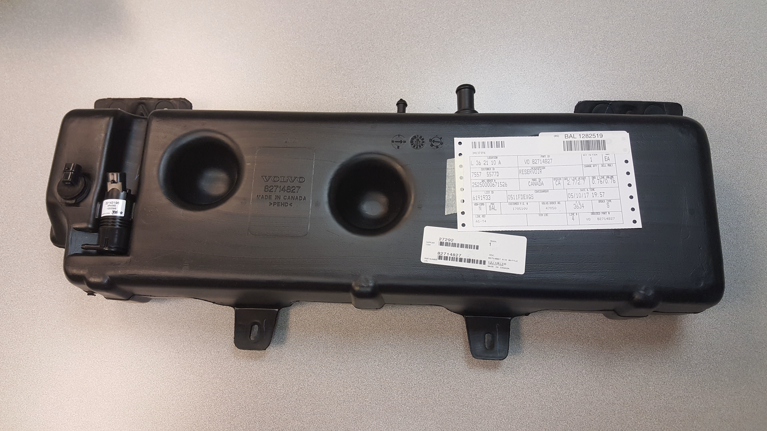 Volvo Truck  78662195 Windshield Washer Reservoir