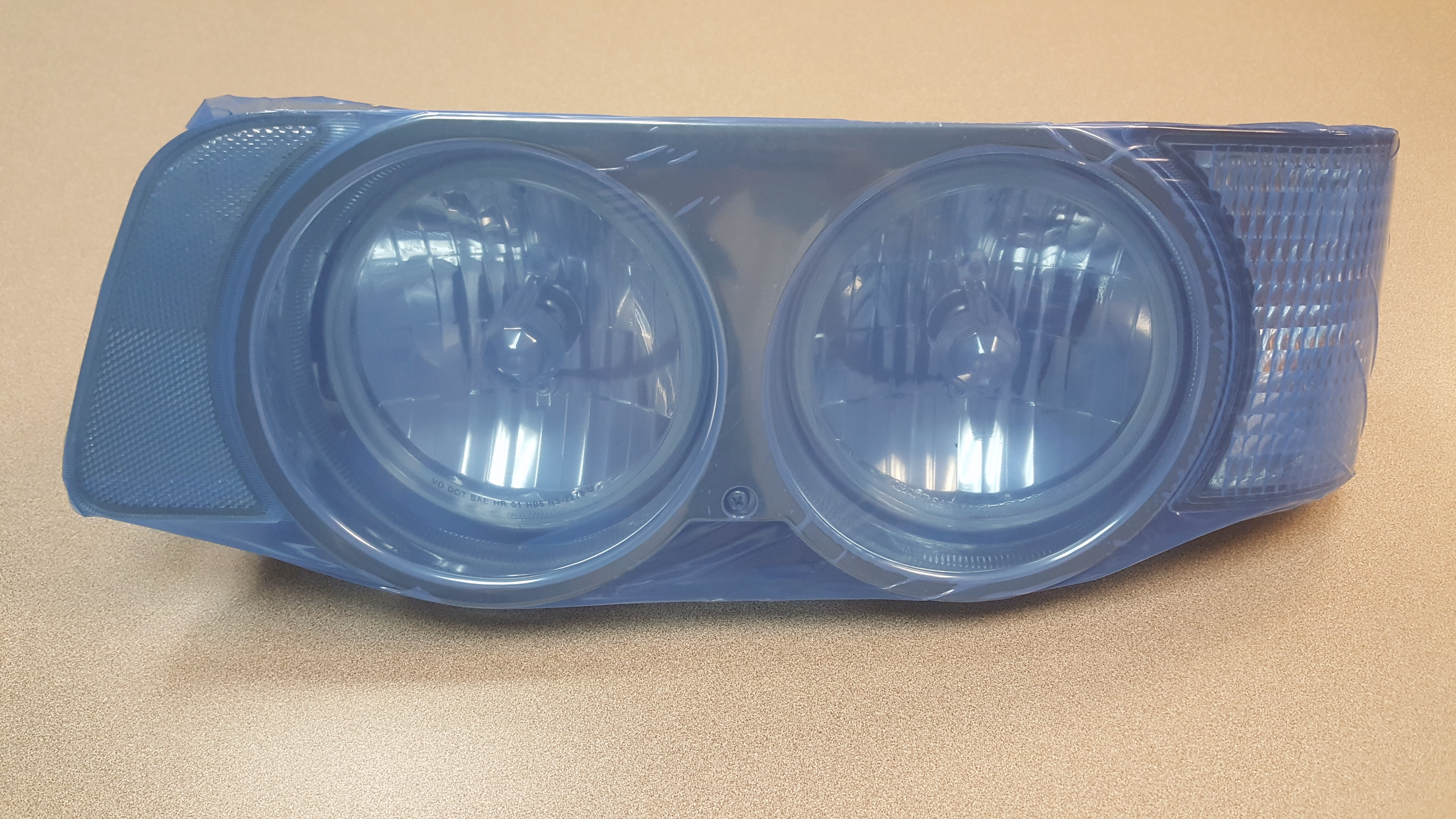 Volvo Truck 84715409 LH, VHD VAH Headlamp Assembly
