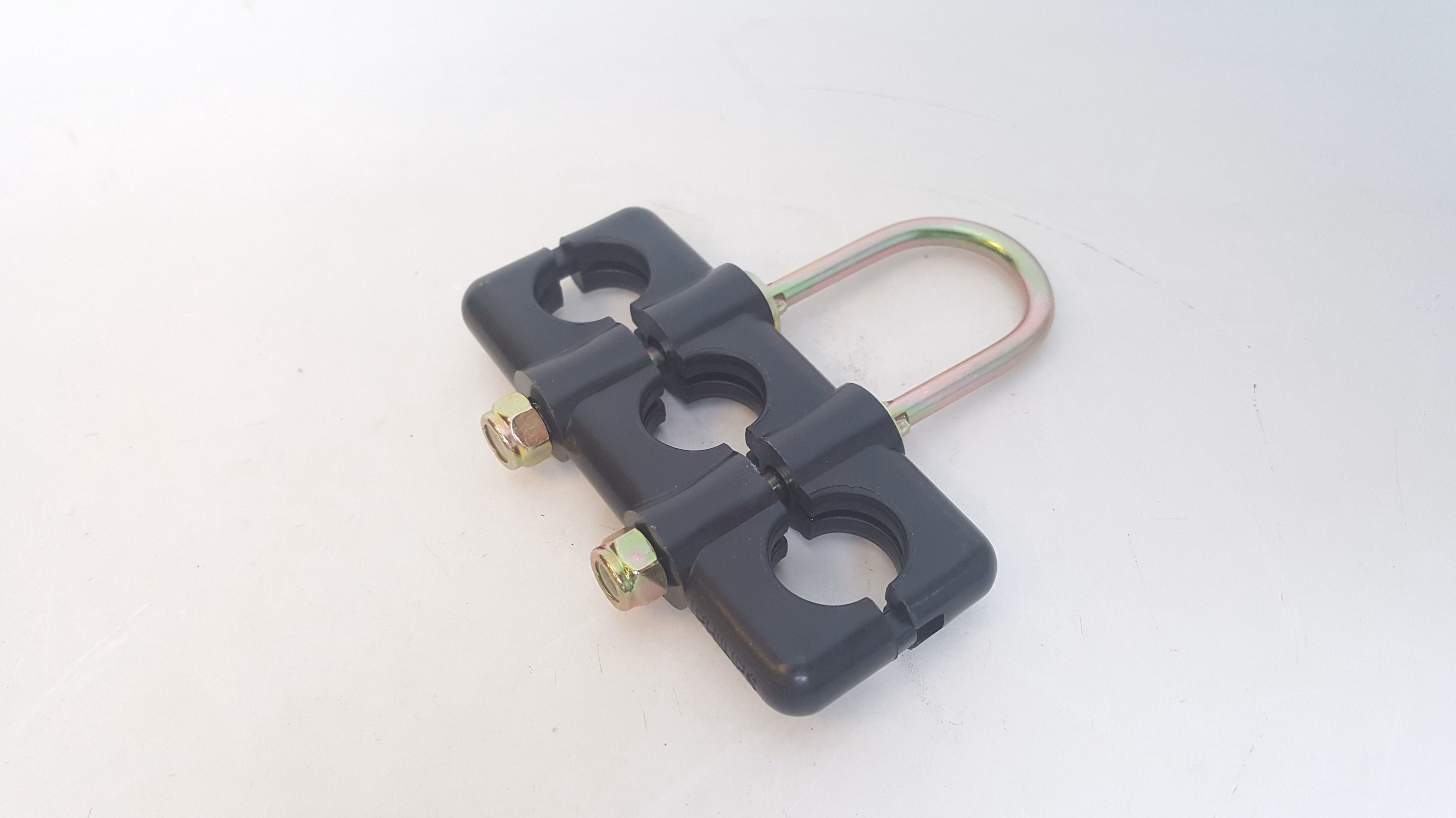 Volvo 85106772 Support Hose Holder
