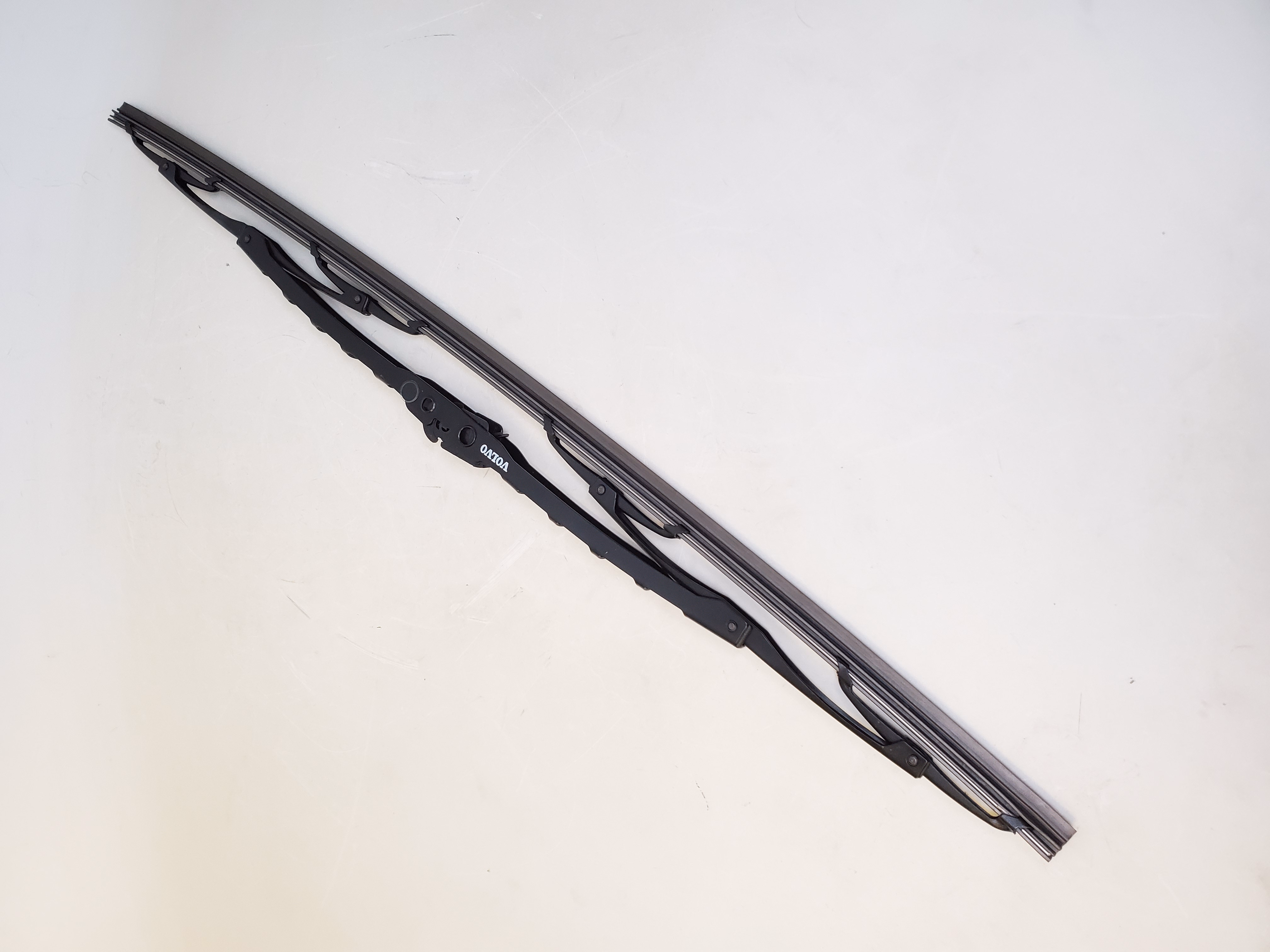Volvo Truck 85116206 Wiper Blade - 20" 500mm