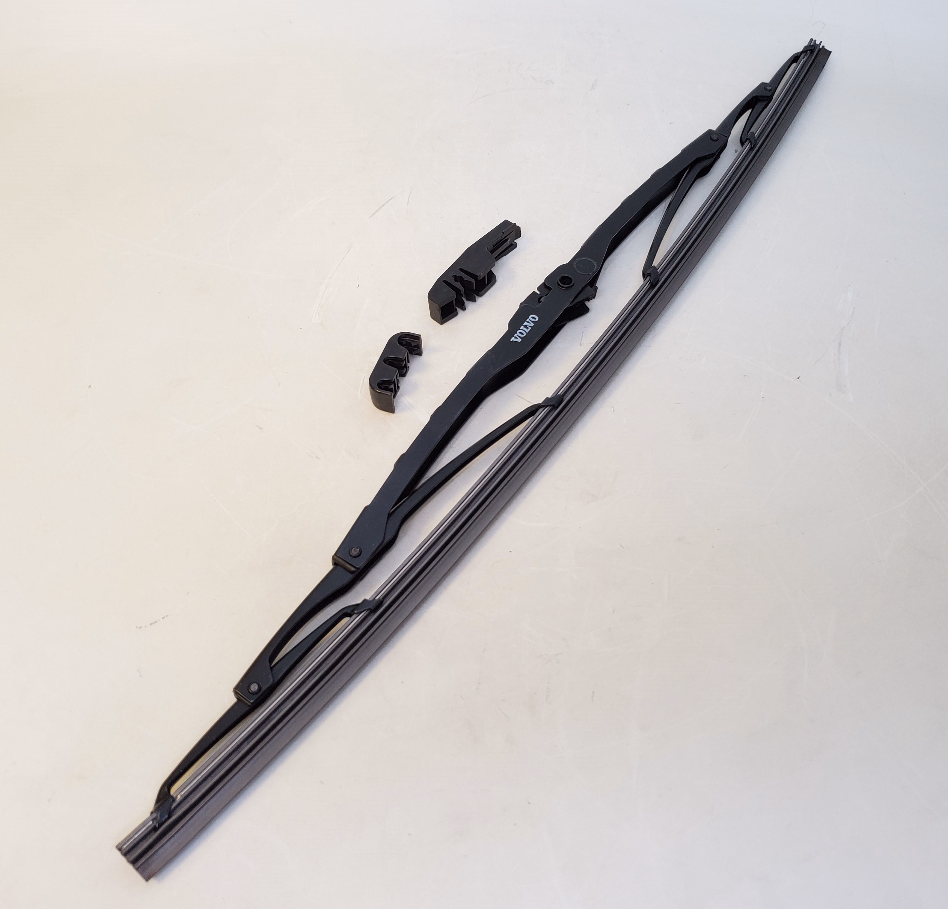 Volvo Truck 85116209 Wiper Blade - 18" 450mm