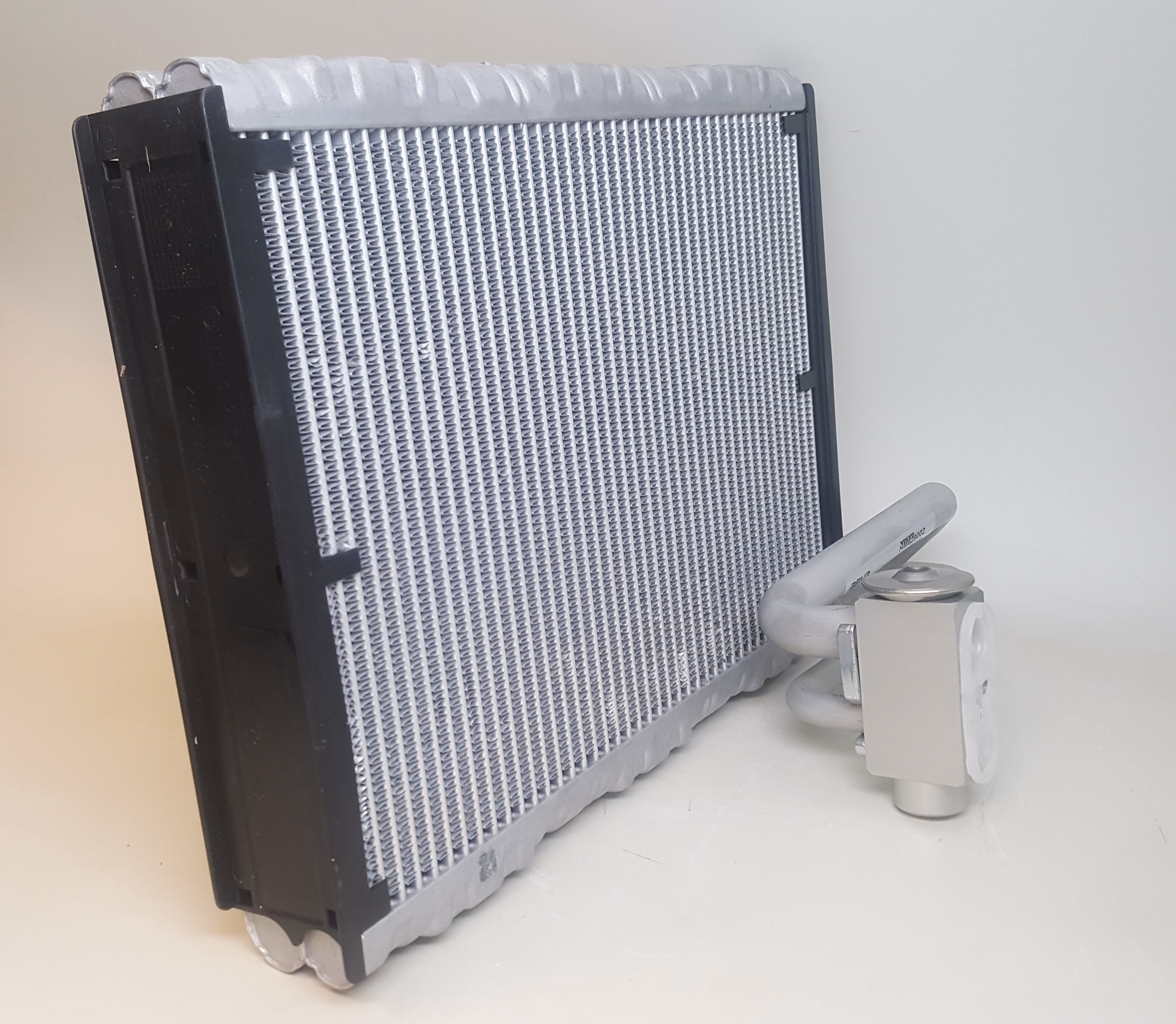 Volvo Truck 85120282 Evaporator